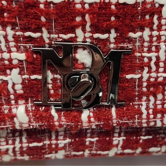 Baffled Mischka Boucle Red Checkered Tweed Shoulder Bag New - Picture 4 of 8